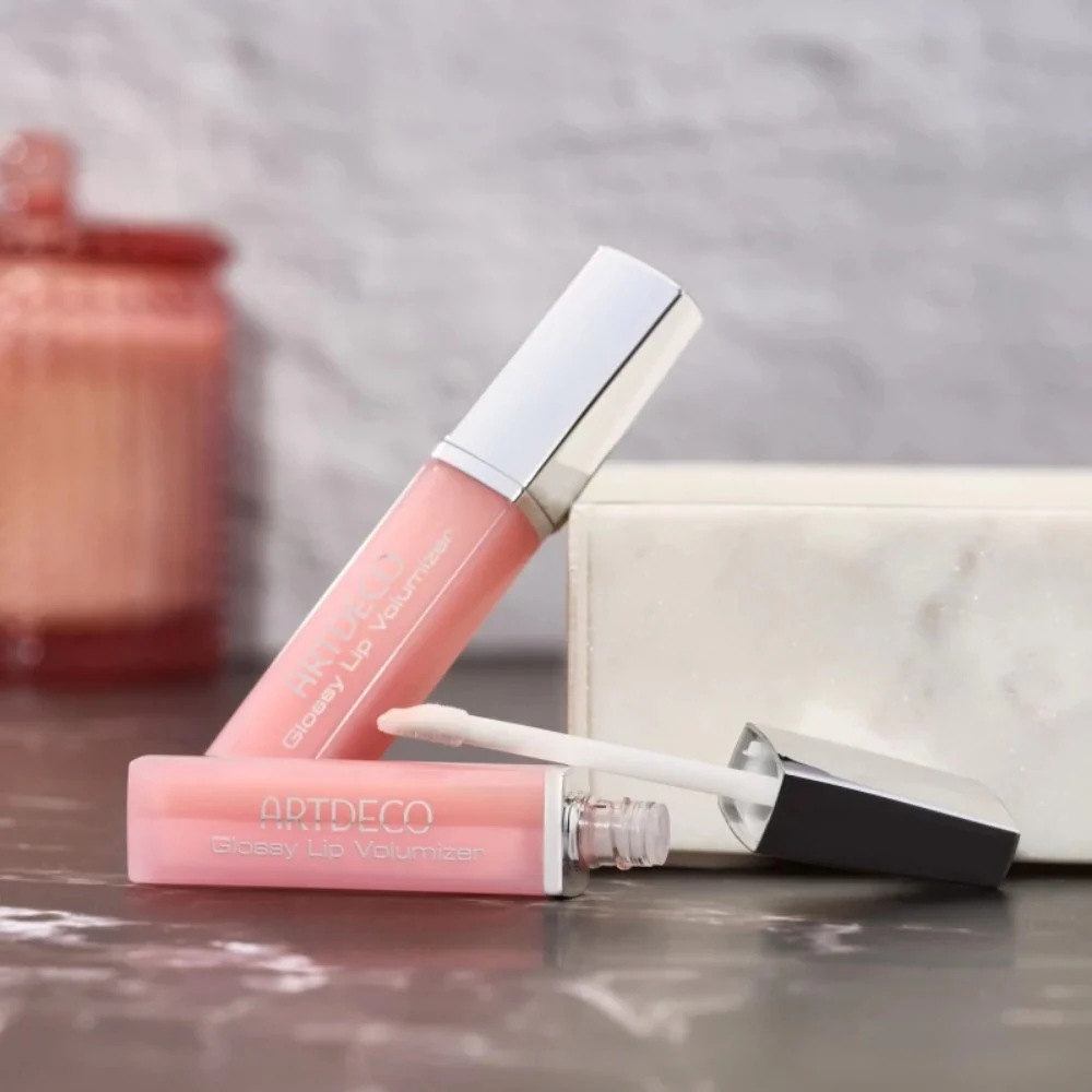 Glossy Lip Volumizer - 6ml - Image 4