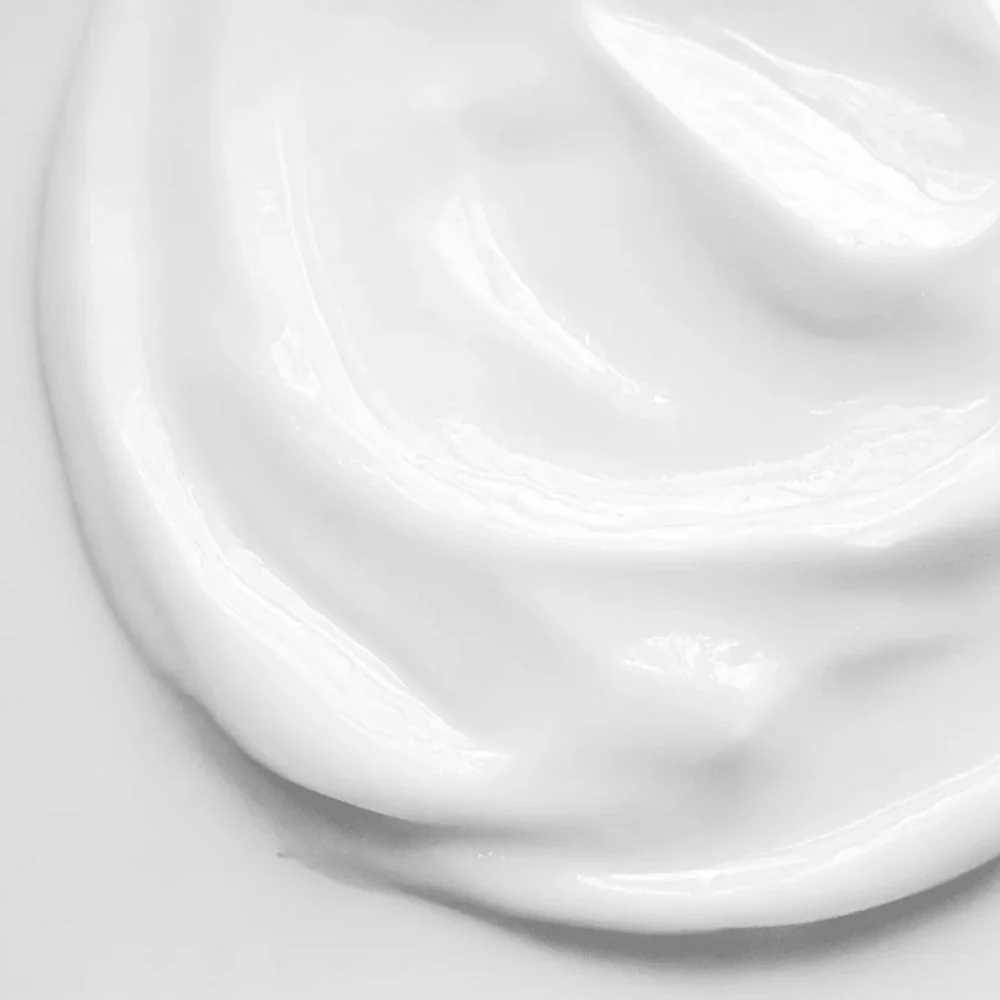 Whisper Weight Lotion Daily Sheer Moisturizer - 50ml - Image 2