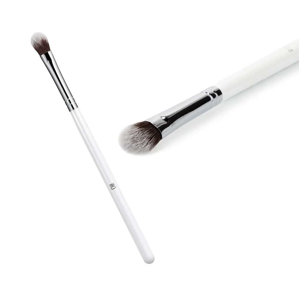 Large Eyeshadow Brush - 409 - Image 3