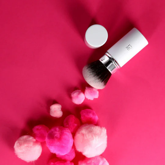 Retractable Kabuki Brush - 201 - Image 3