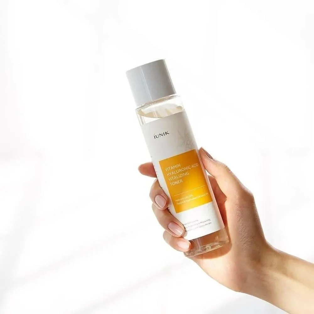 Vitamin Hyaluronic ACID Vitalizing Toner - 200ml - Image 2