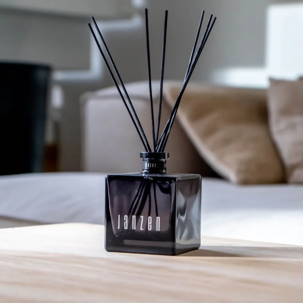 Rattan Sticks Black - 8pcs - Image 2