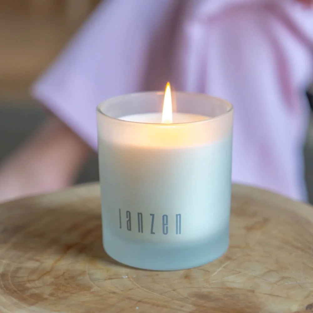 Scented Candle Grey 04 - 210gr - Image 3