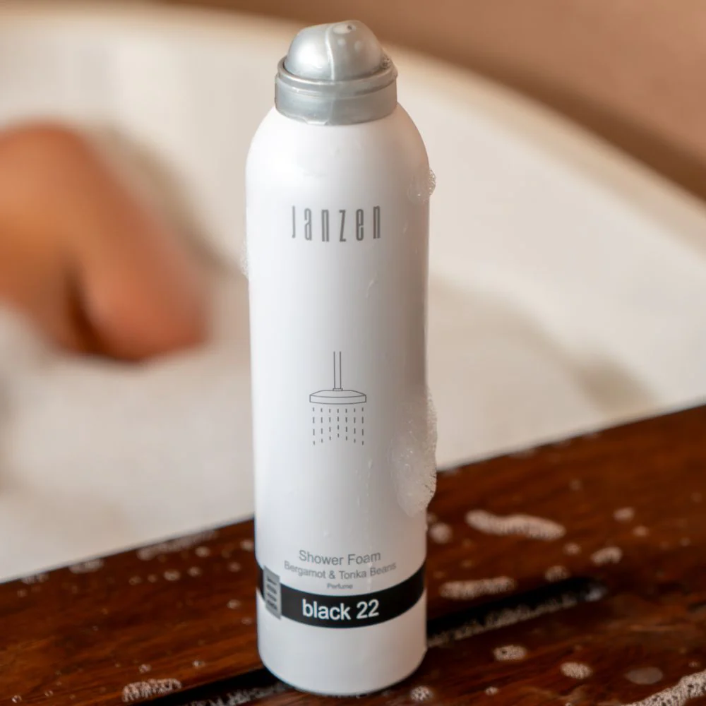 Shower Foam Black 22 - 200ml - Image 2