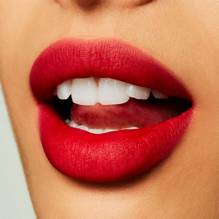 Powder Kiss M.A.C. Smash Liquid Lipstick - 5ml - Image 3