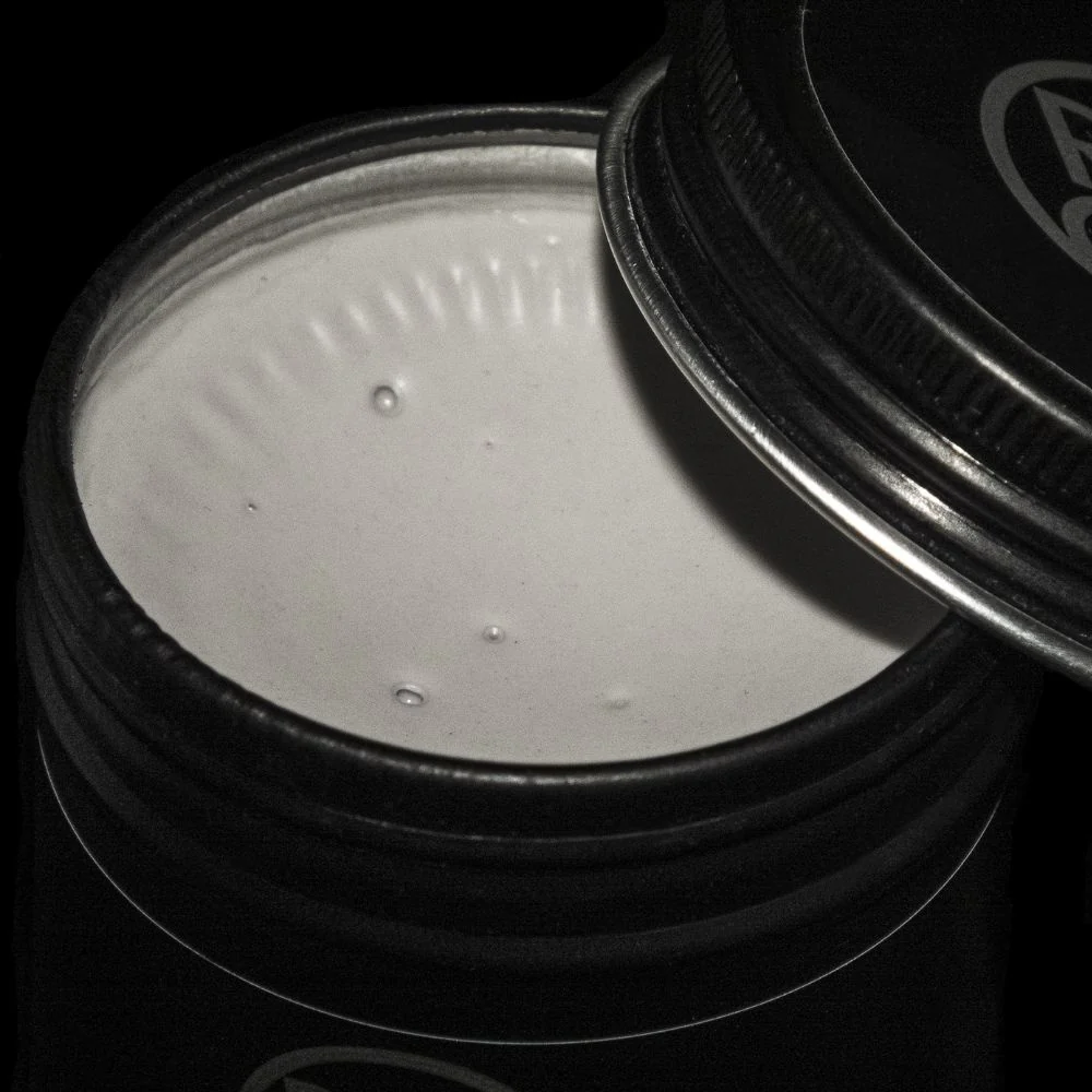 Black Matte Hair Wax - 100ml - Image 3