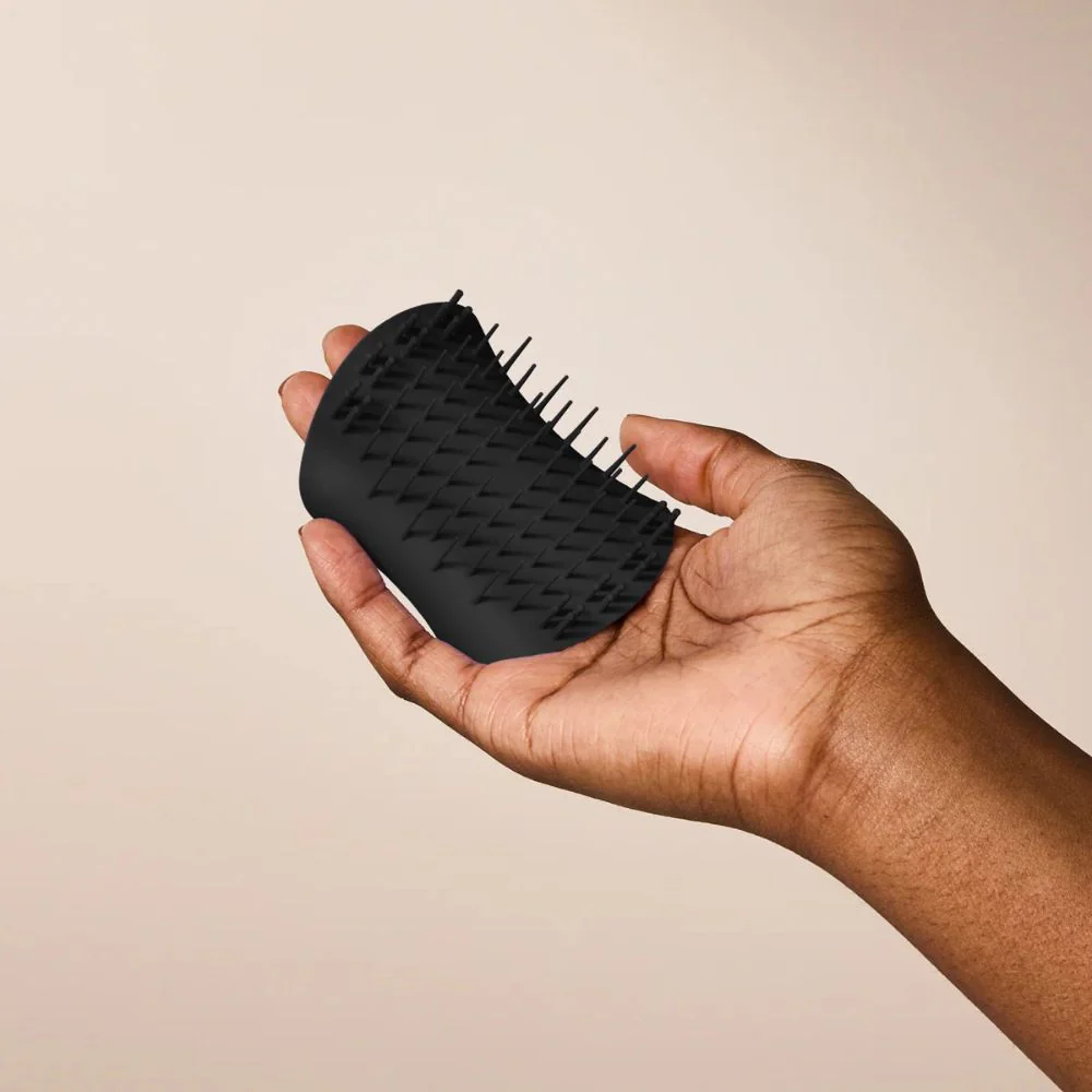 Scalp Exfoliator & Massaging Brush - Black - Image 4
