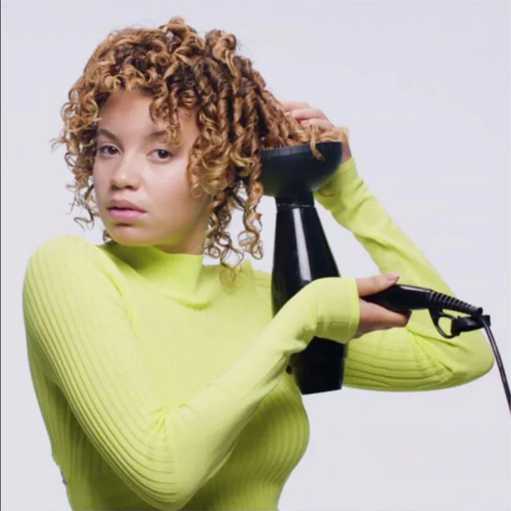 Bed Head Foxy Curls Extreme Curl Mousse - 250ml - Image 3