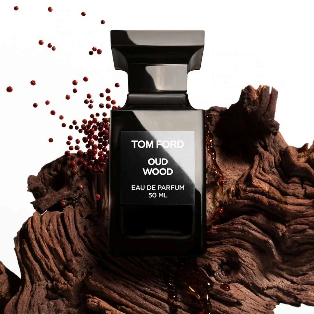 Oud Wood Eau de Parfum - 50ml - Image 3